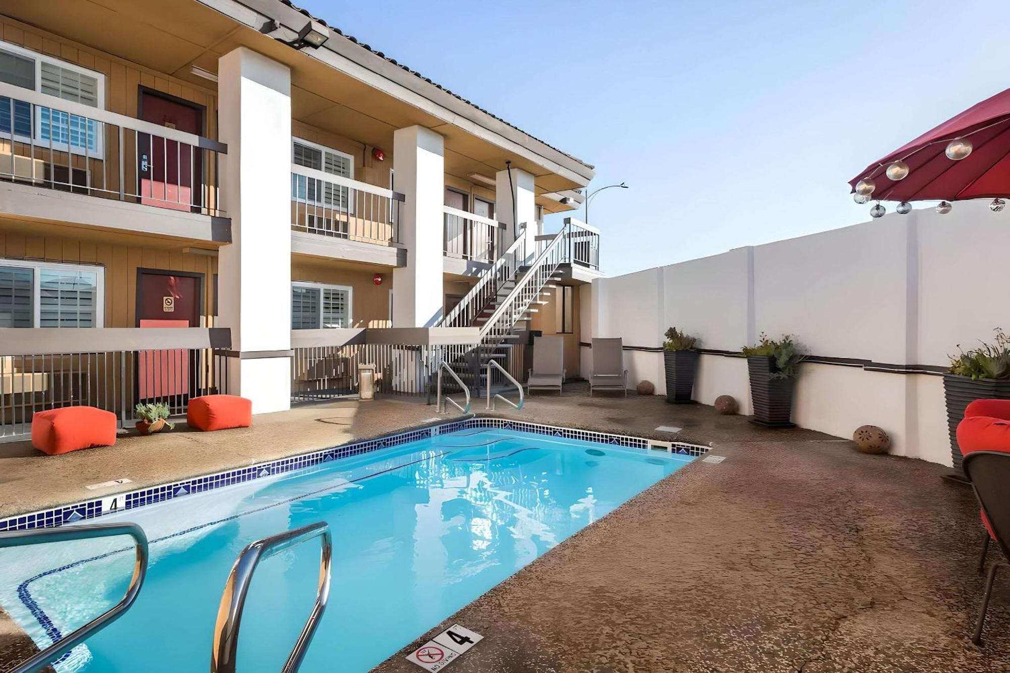 Rodeway Inn San Jose Hwy-101 Tully Rd Exit Exterior foto