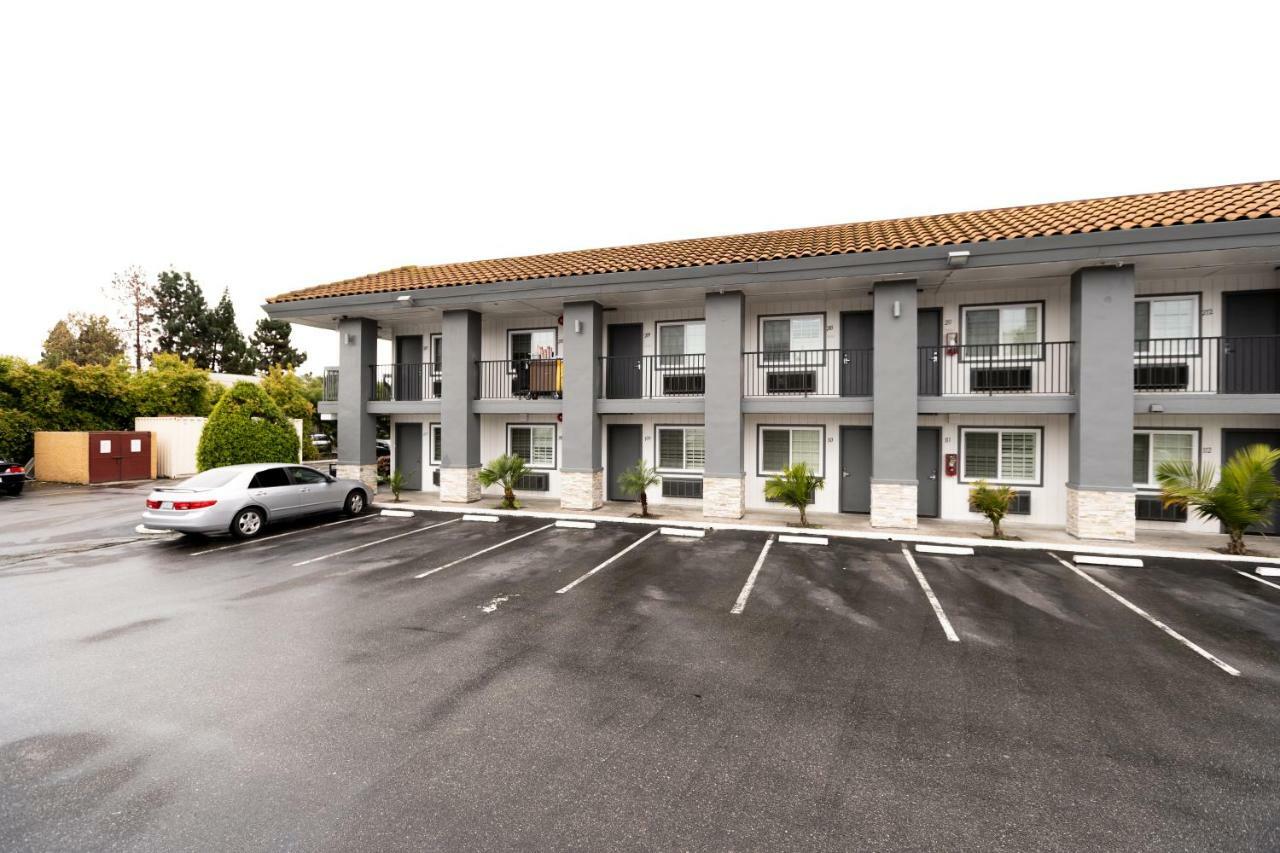 Rodeway Inn San Jose Hwy-101 Tully Rd Exit Exterior foto